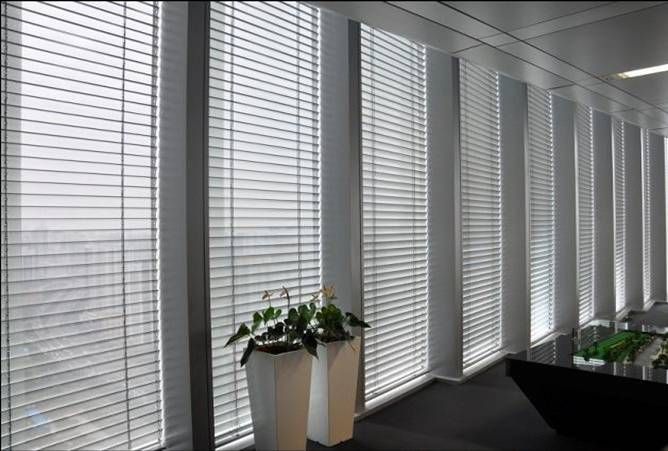The Advantages of Aluminum Blinds: A Comprehensive Overview